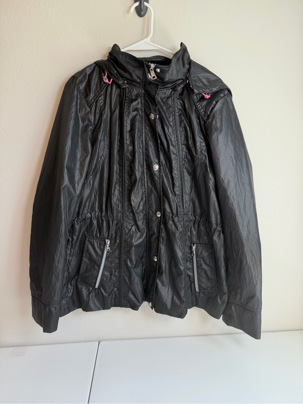 Vintage GUESS Black Hooded Jacket Pink Mesh Lining Y2K Women’s Large